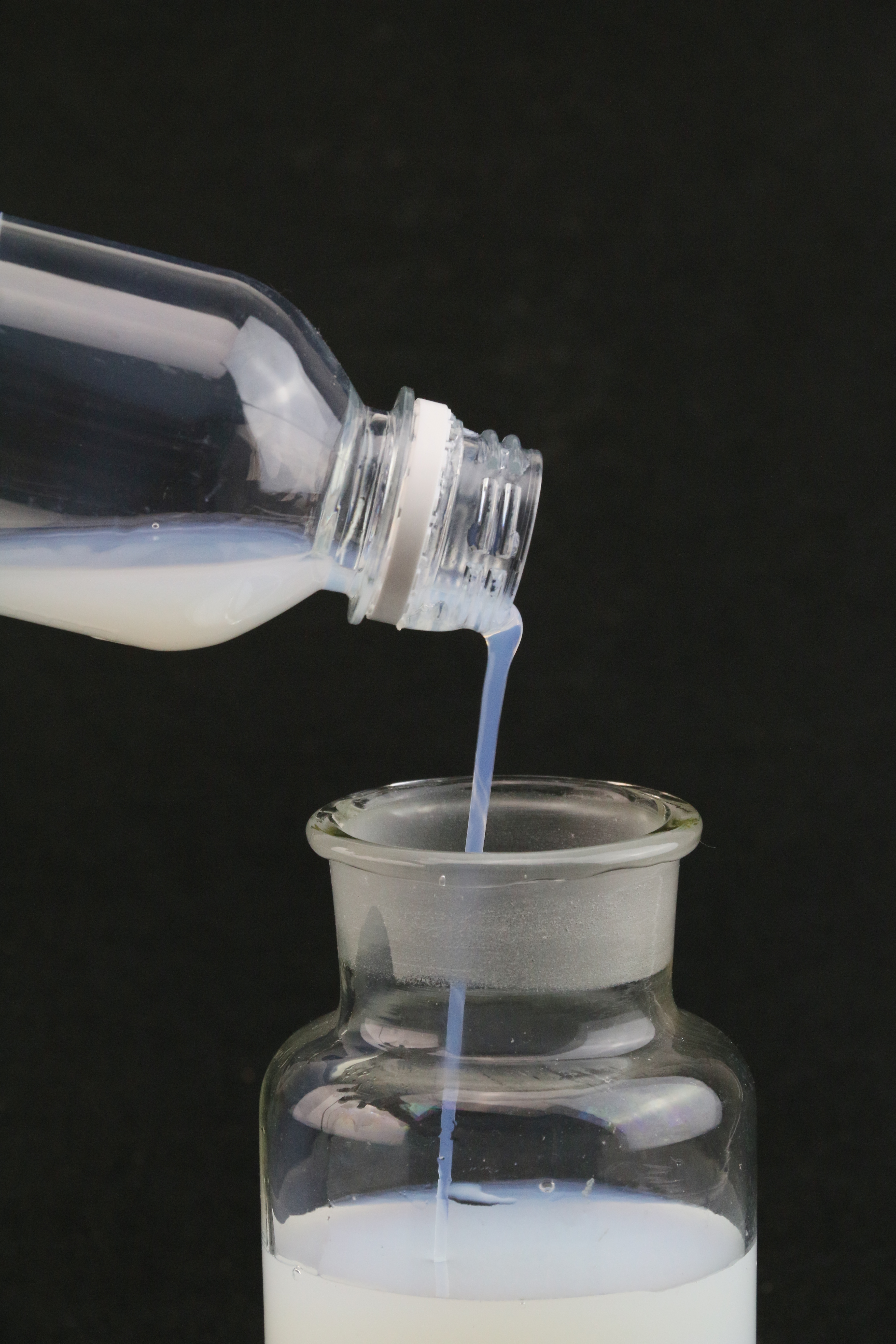 聚氨酯,水性聚氨酯,水性聚氨酯樹脂,水性樹脂,聚氨酯乳液,水性聚氨酯乳液,三升化工,順德三升貿易